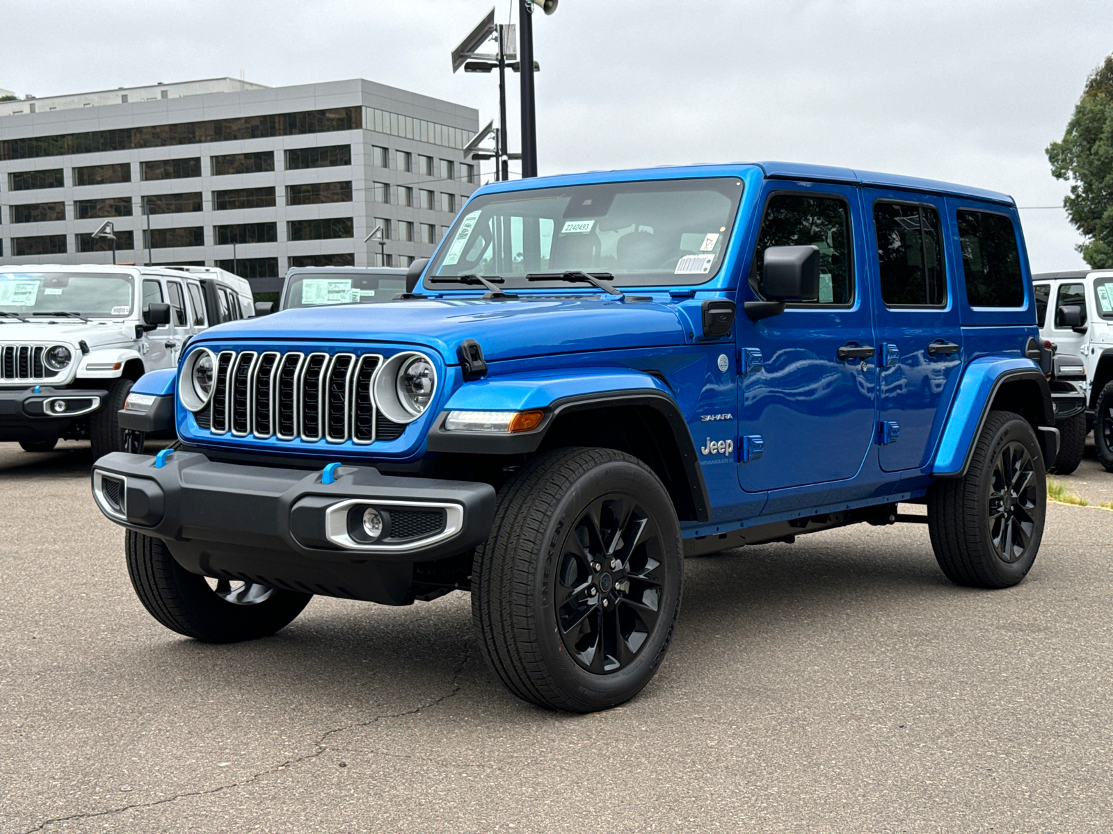 2024 Jeep Wrangler Sahara 4xe 6