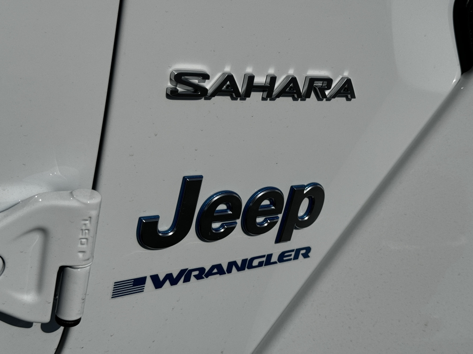 2024 Jeep Wrangler Sahara 4xe 11