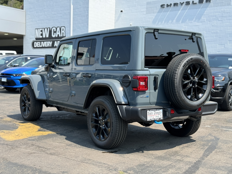 2024 Jeep Wrangler Sahara 4xe 10