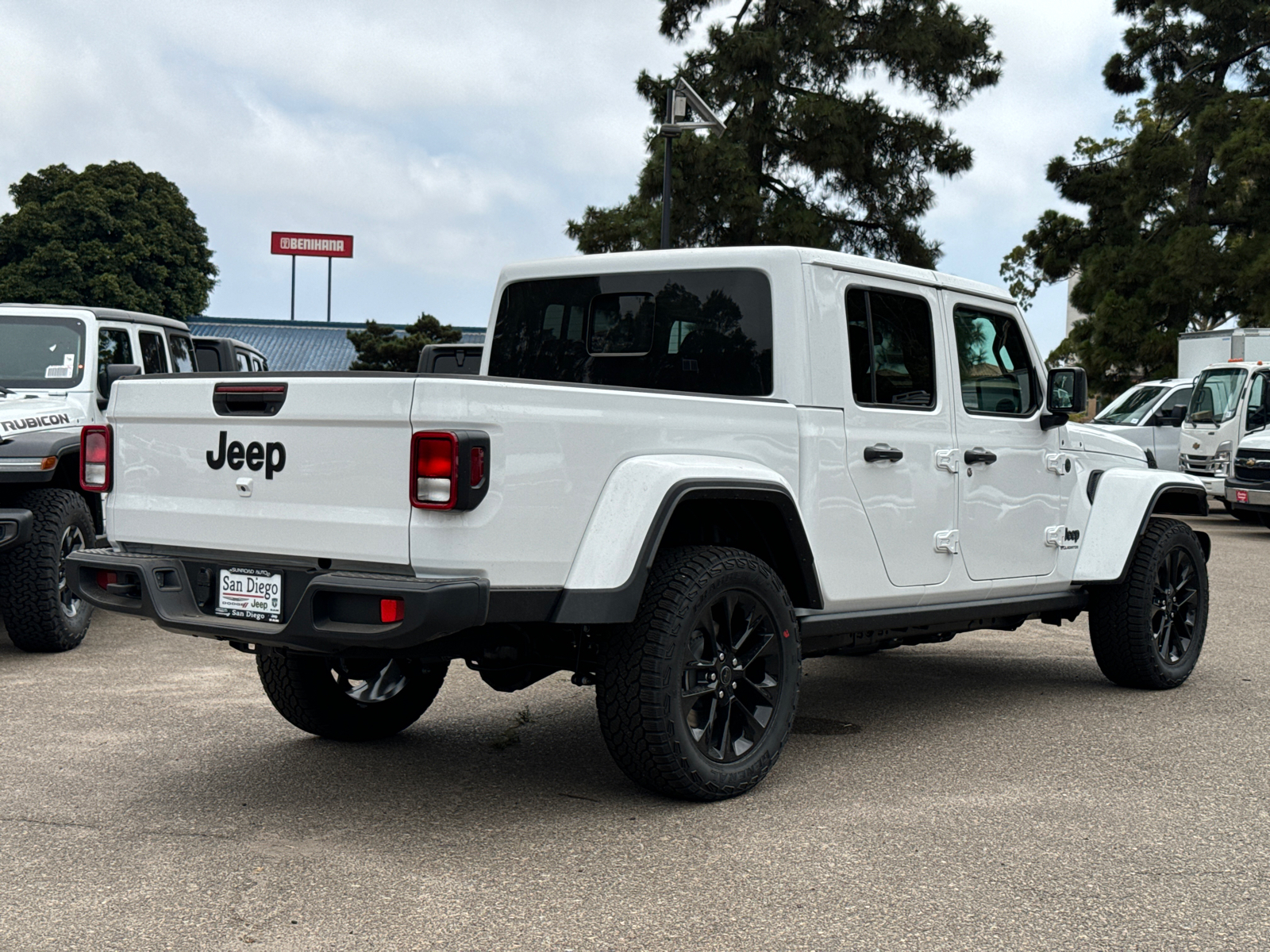 2024 Jeep Gladiator Sport 9