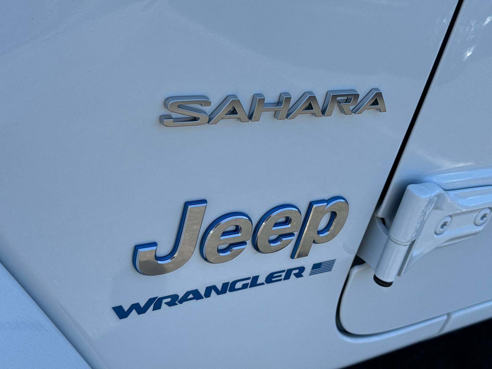 2024 Jeep Wrangler Sahara 4xe 4