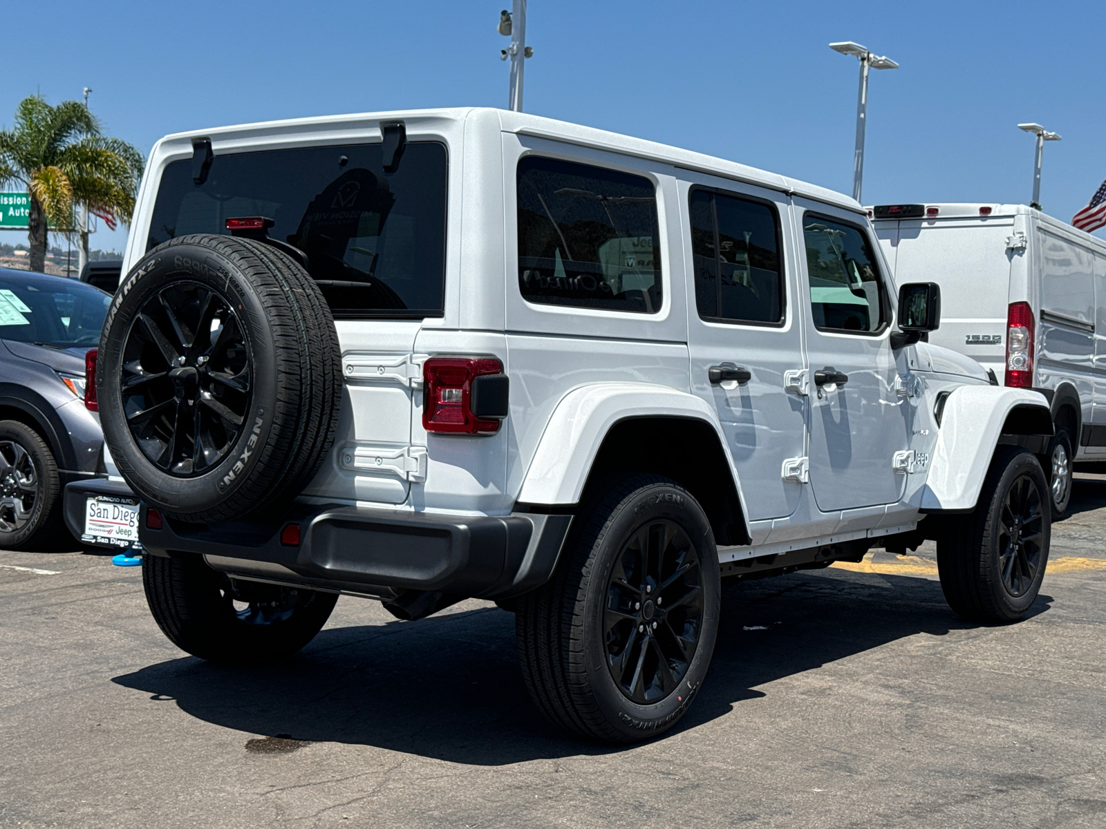 2024 Jeep Wrangler Sahara 4xe 12