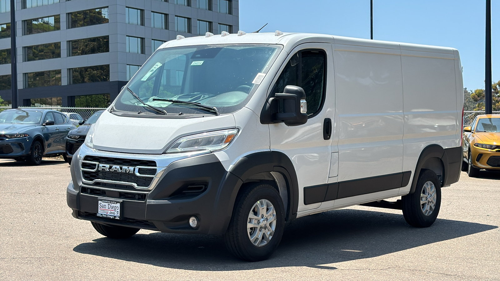 2024 Ram ProMaster 1500 Low Roof 4