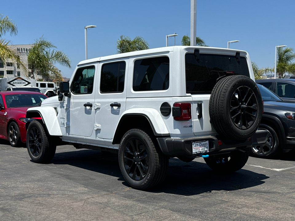 2024 Jeep Wrangler Sahara 4xe 10