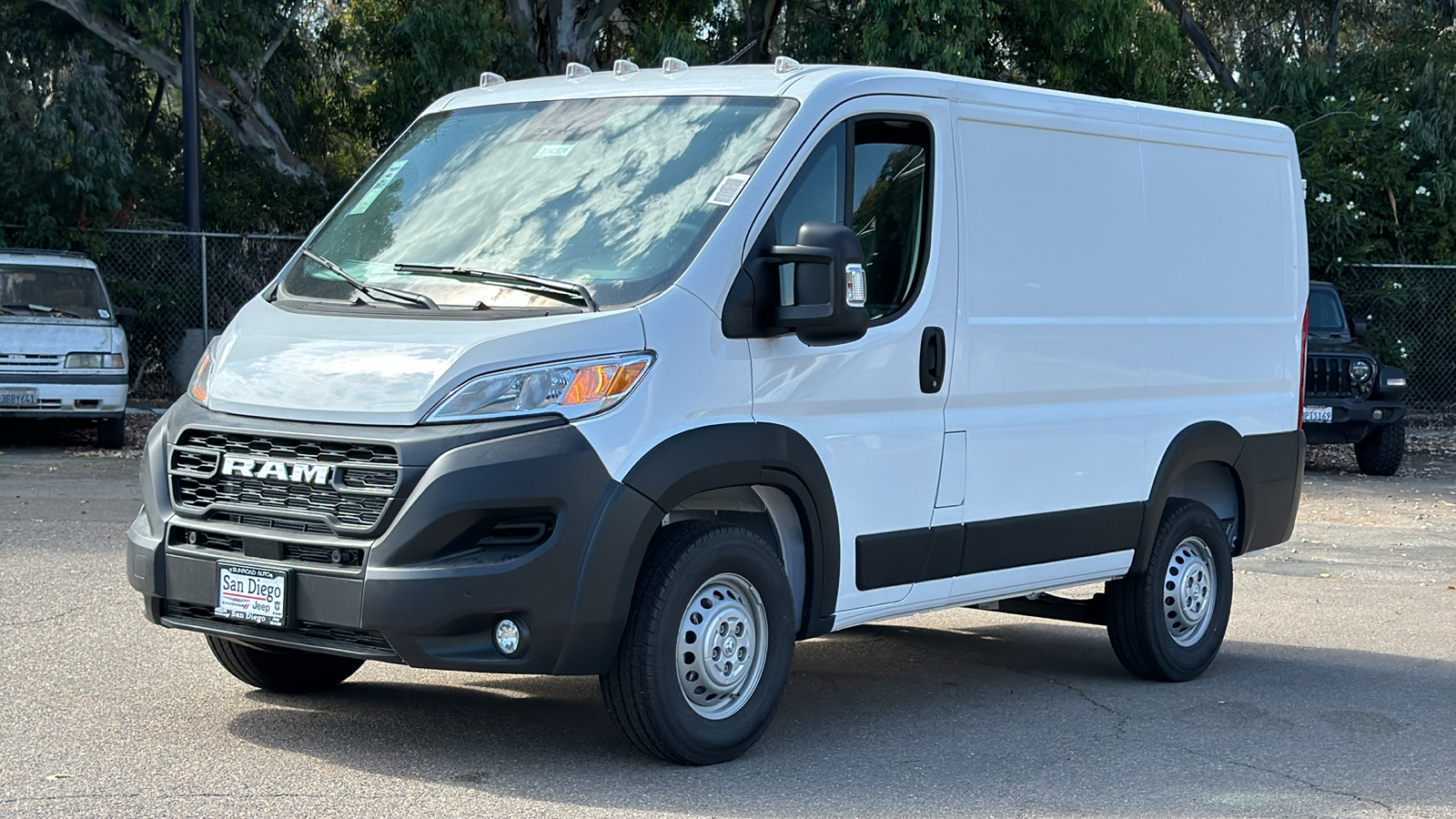 2024 Ram ProMaster 1500 Low Roof 4