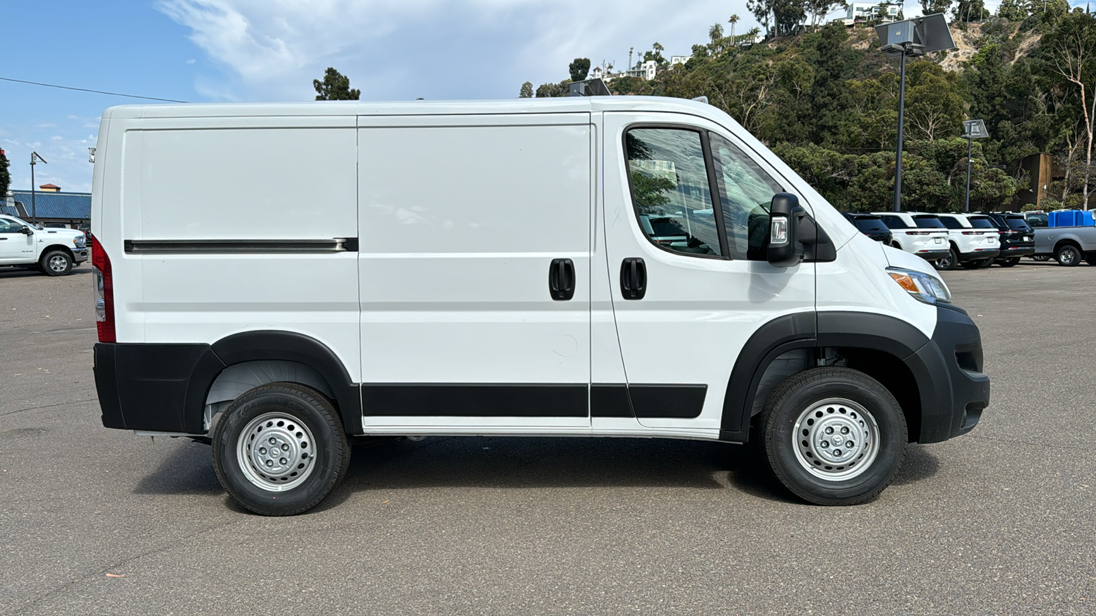 2024 Ram ProMaster 1500 Low Roof 7