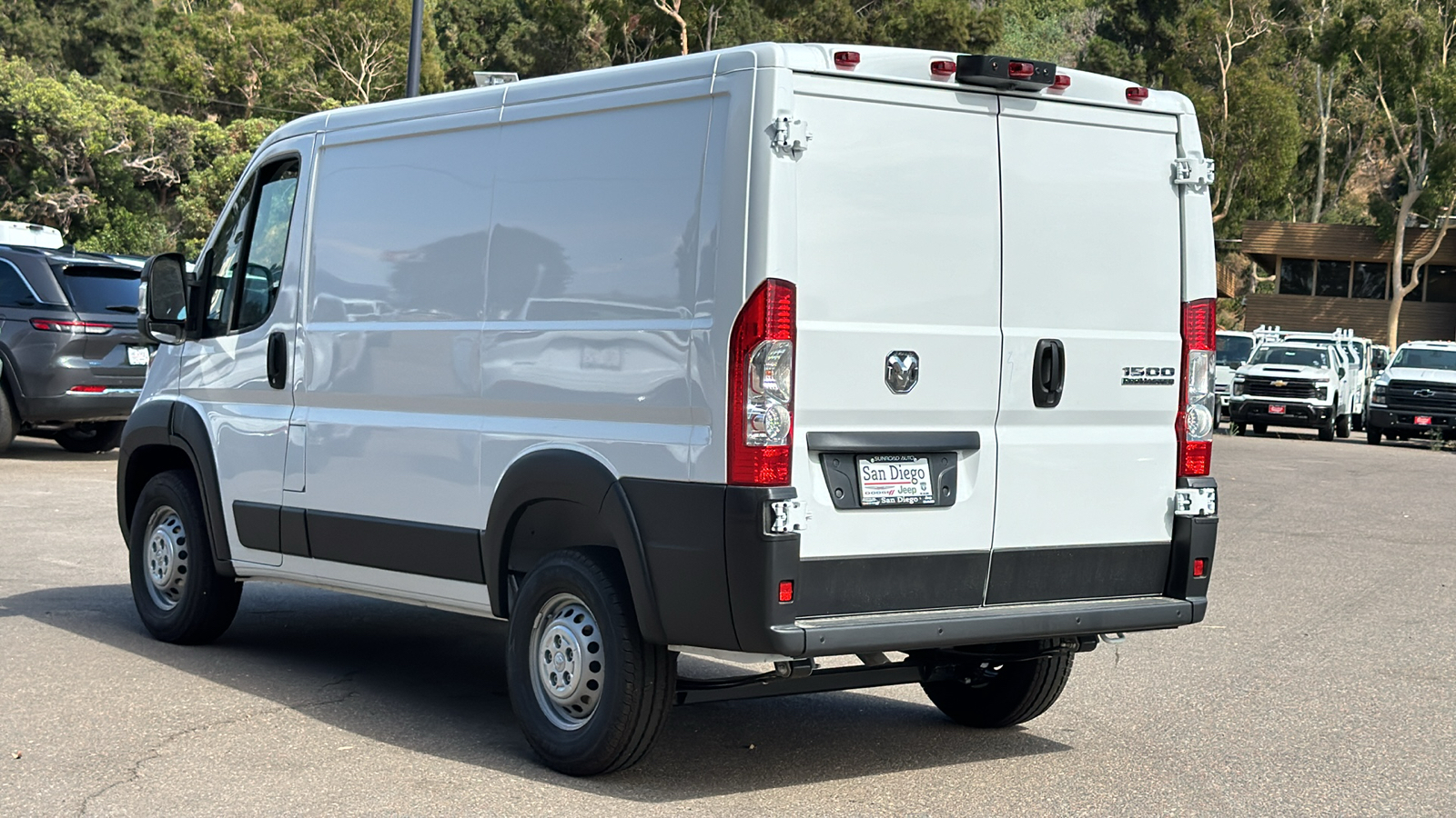 2024 Ram ProMaster 1500 Low Roof 8