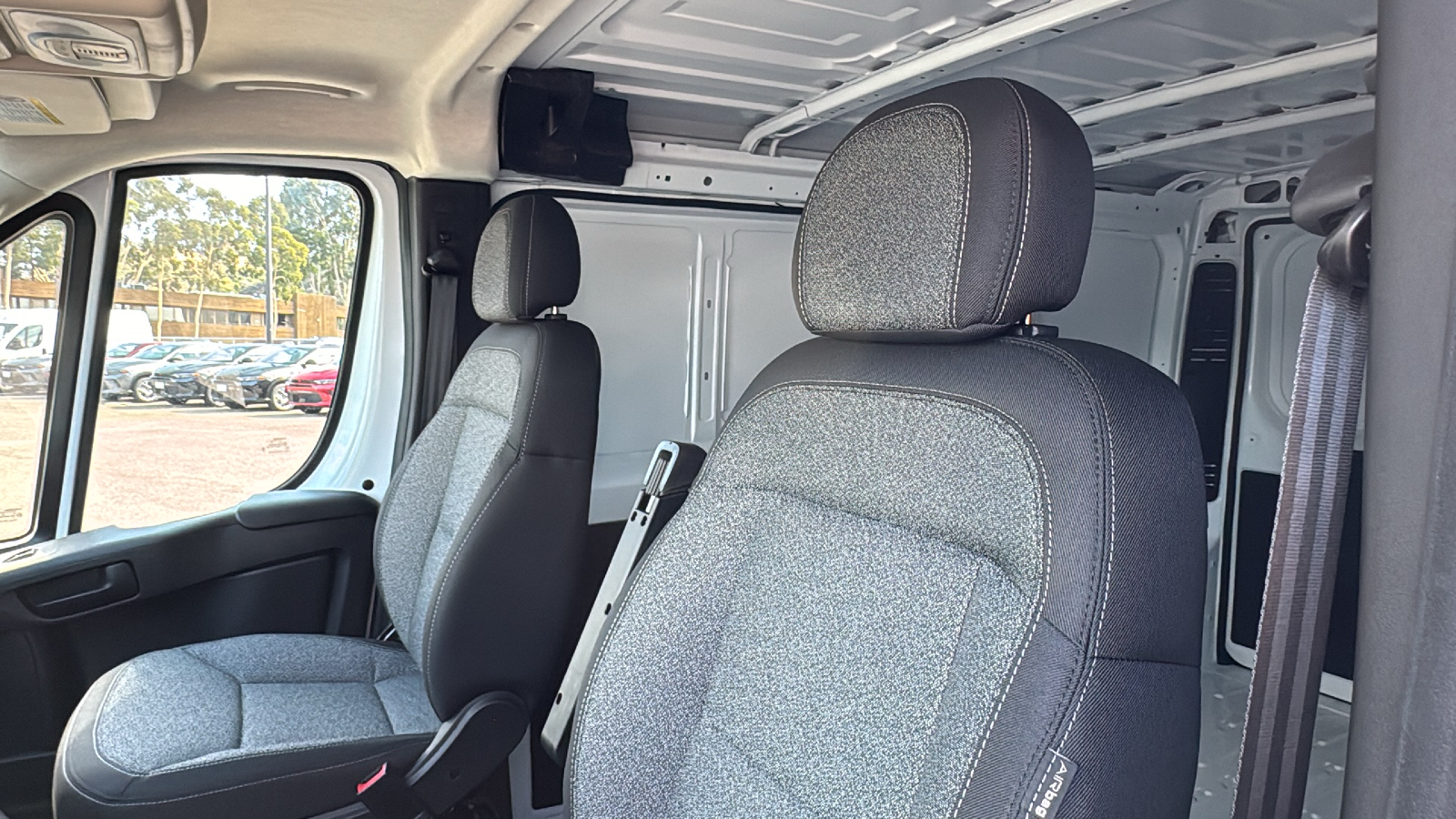 2024 Ram ProMaster 1500 Low Roof 24