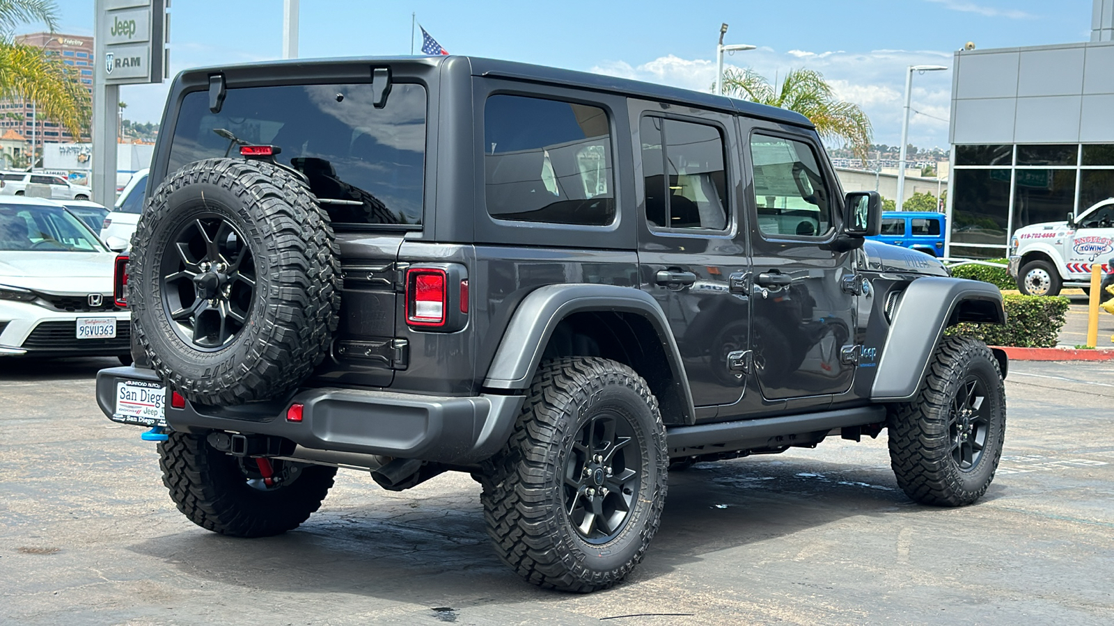 2024 Jeep Wrangler Willys 4xe 12