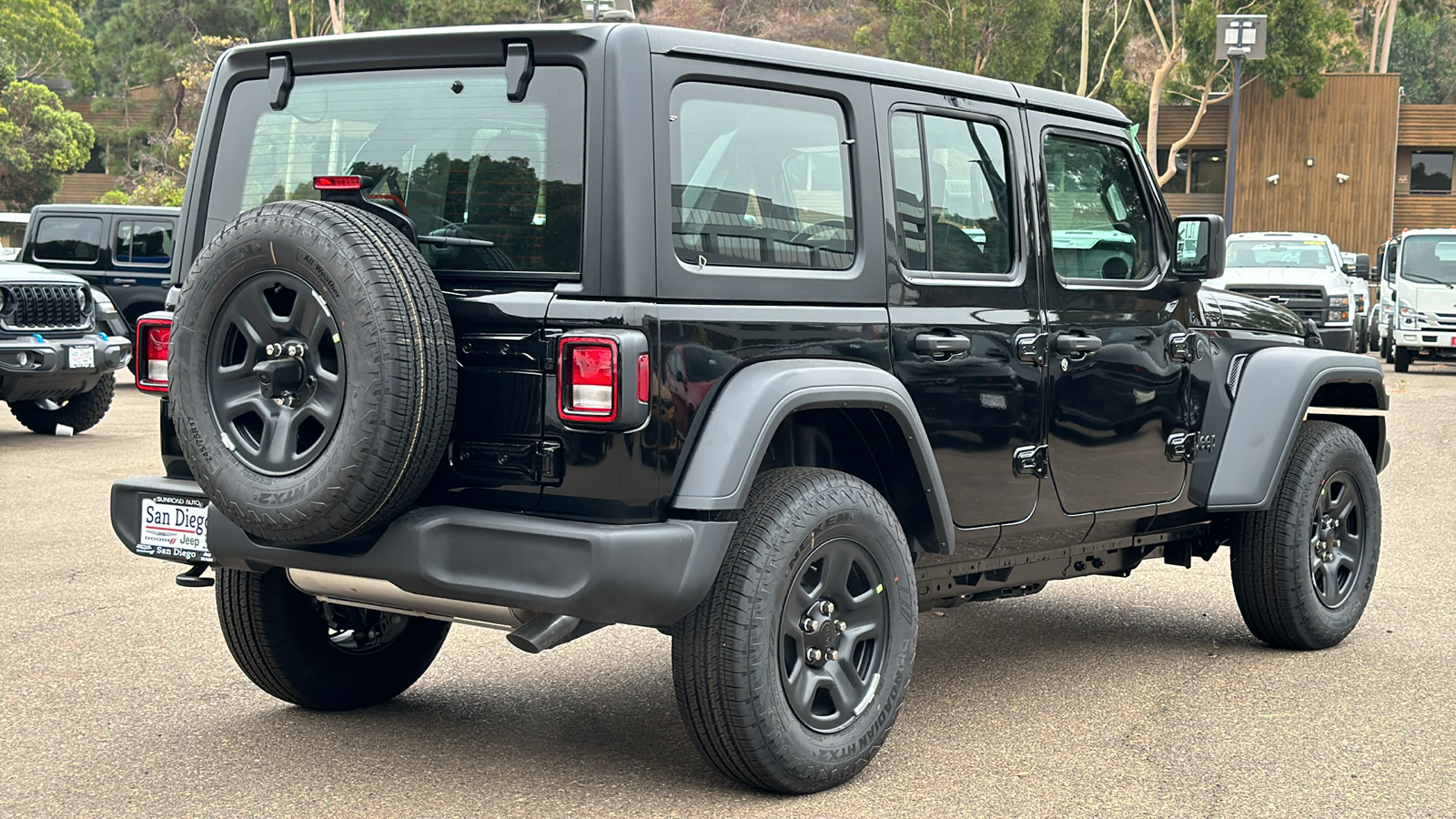 2024 Jeep Wrangler Sport 8