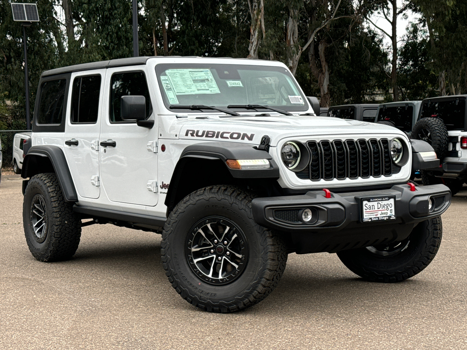 2024 Jeep Wrangler Rubicon 2