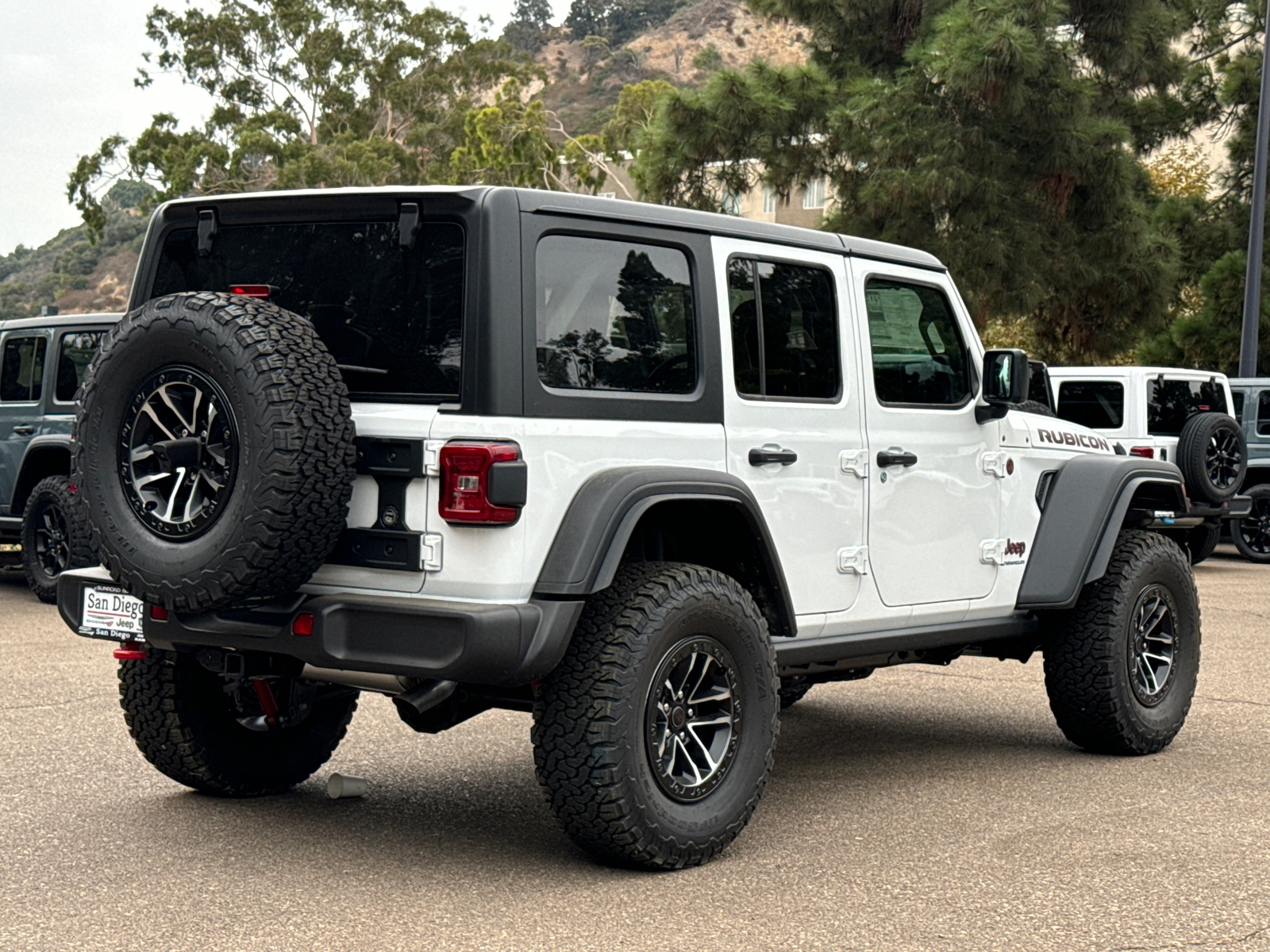 2024 Jeep Wrangler Rubicon 8