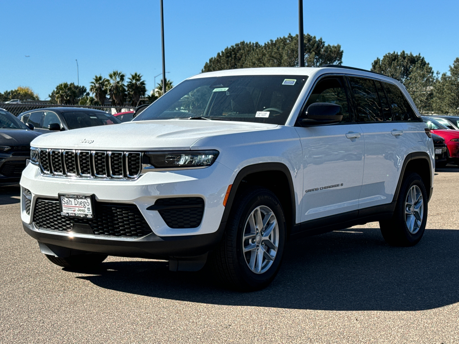 2024 Jeep Grand Cherokee Laredo 4