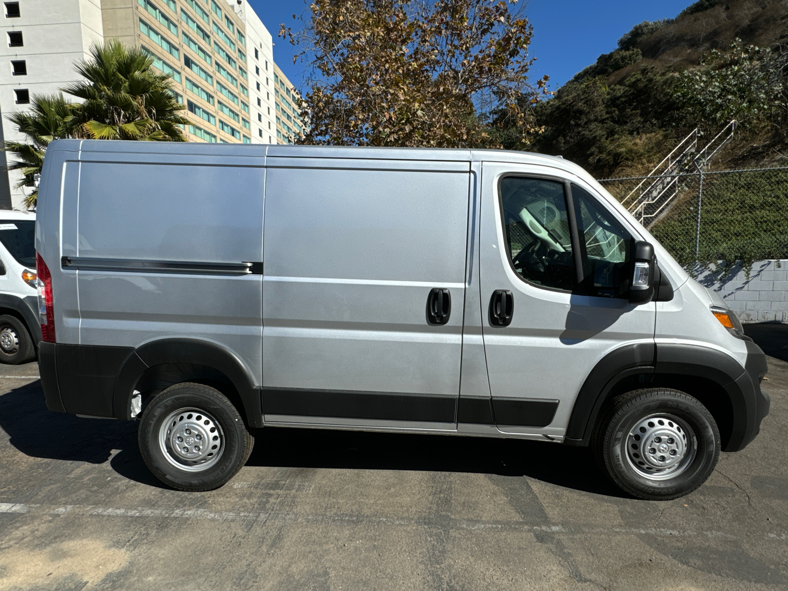 2025 Ram ProMaster 1500 Low Roof 7