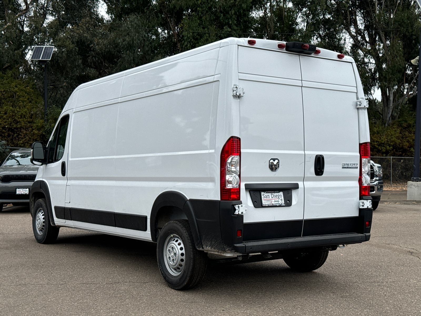 2025 Ram ProMaster 2500 High Roof 9