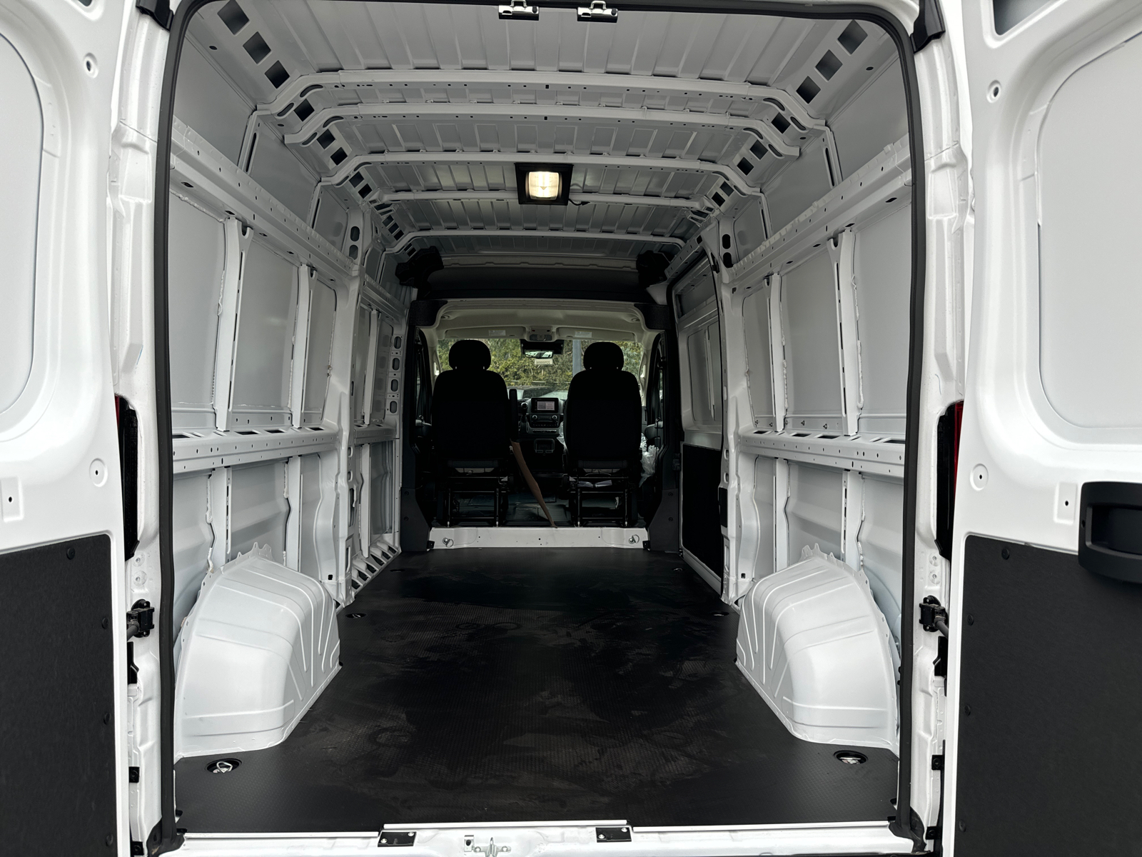 2025 Ram ProMaster 2500 High Roof 12