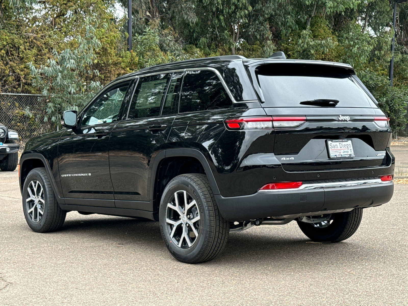 2025 Jeep Grand Cherokee Limited 10