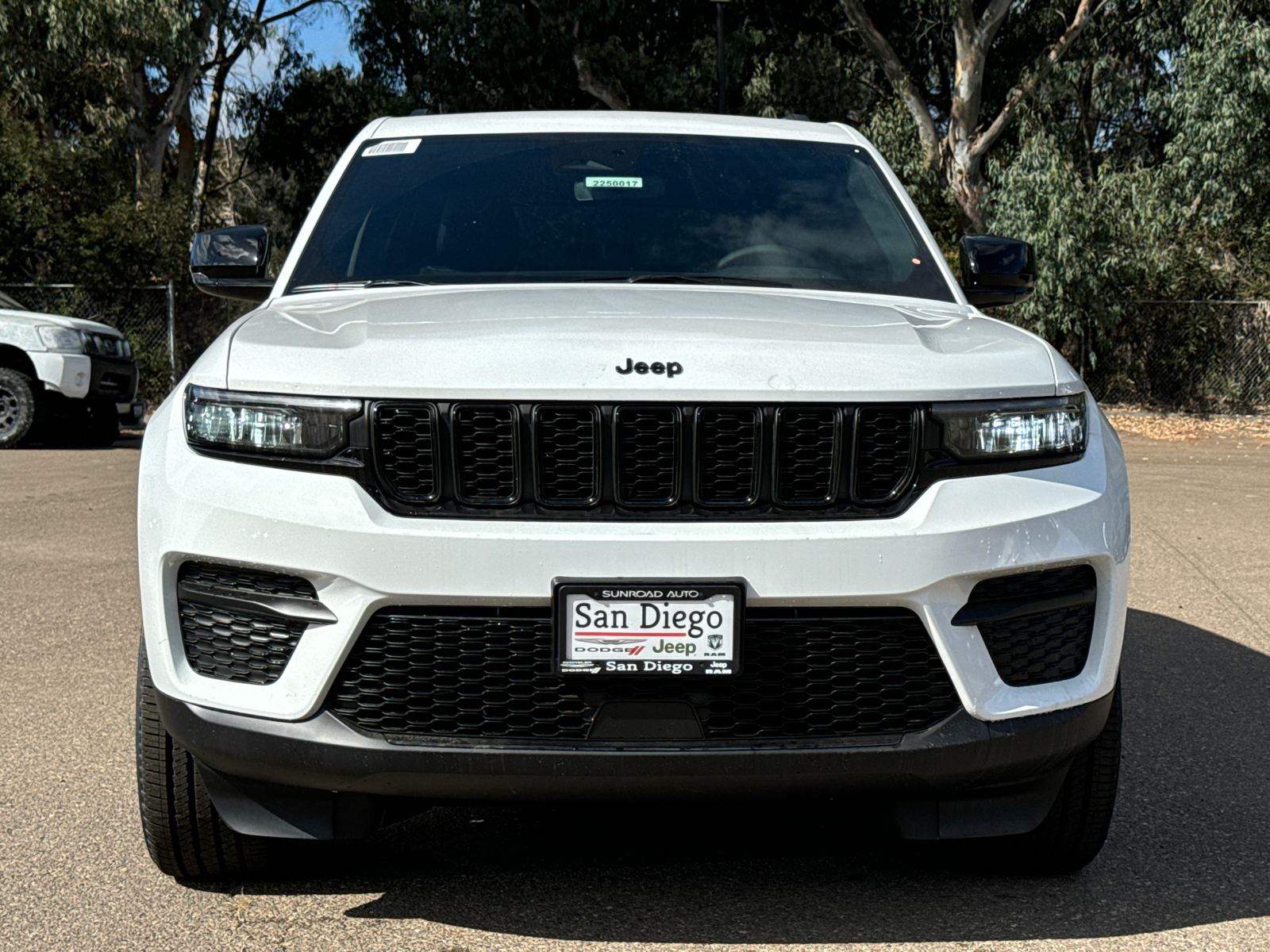 2025 Jeep Grand Cherokee Altitude 5