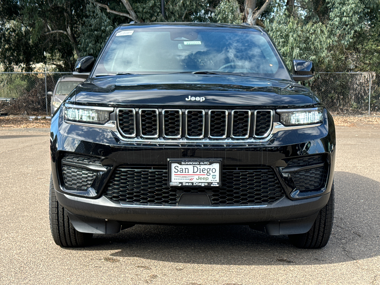 2025 Jeep Grand Cherokee Laredo 5