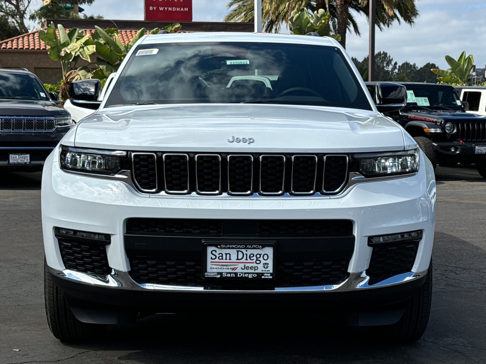 2025 Jeep Grand Cherokee L Limited 5