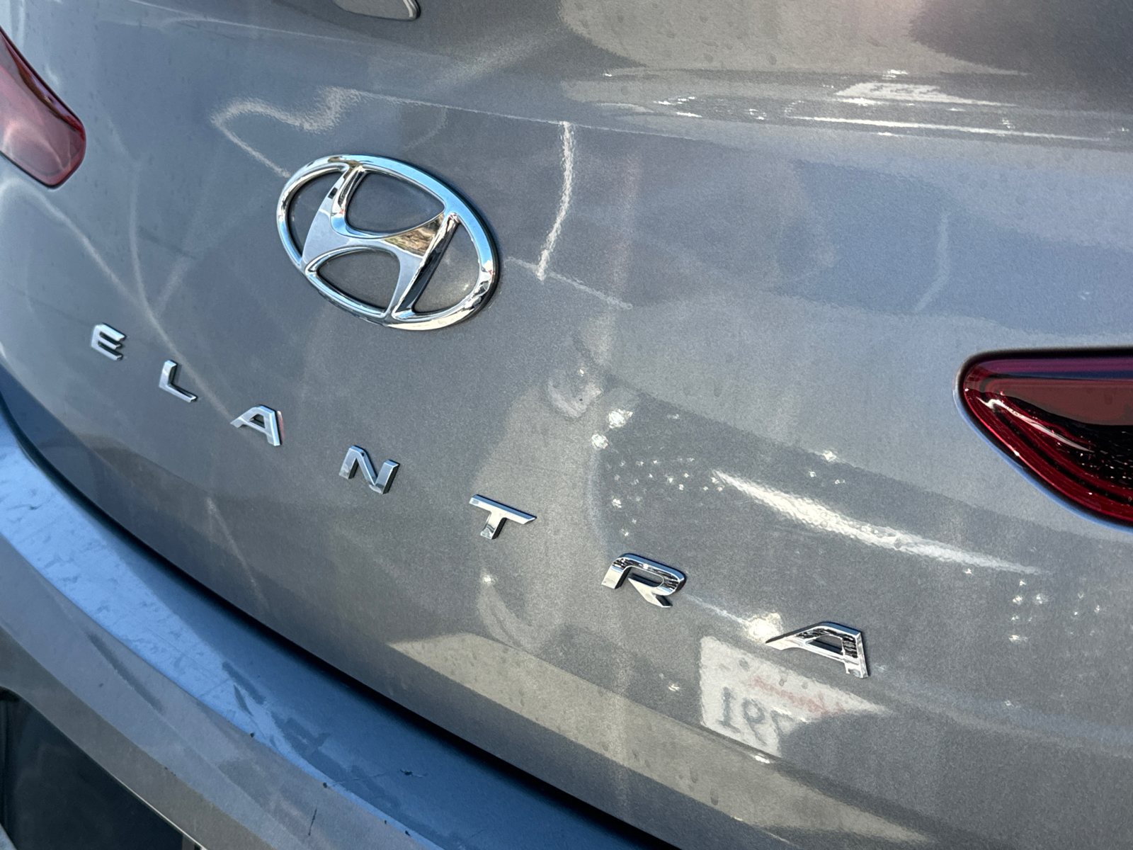 2019 Hyundai Elantra Value Edition 6