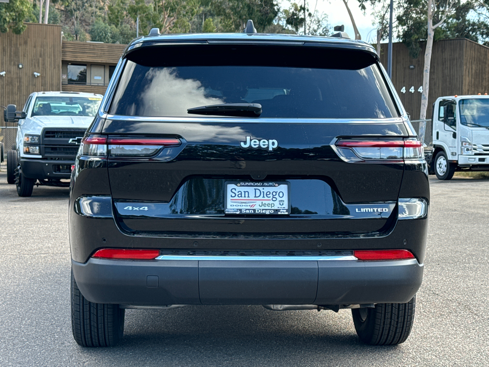 2025 Jeep Grand Cherokee L Limited 9