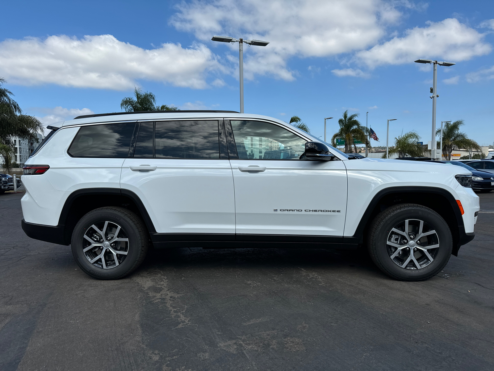 2025 Jeep Grand Cherokee L Limited 7