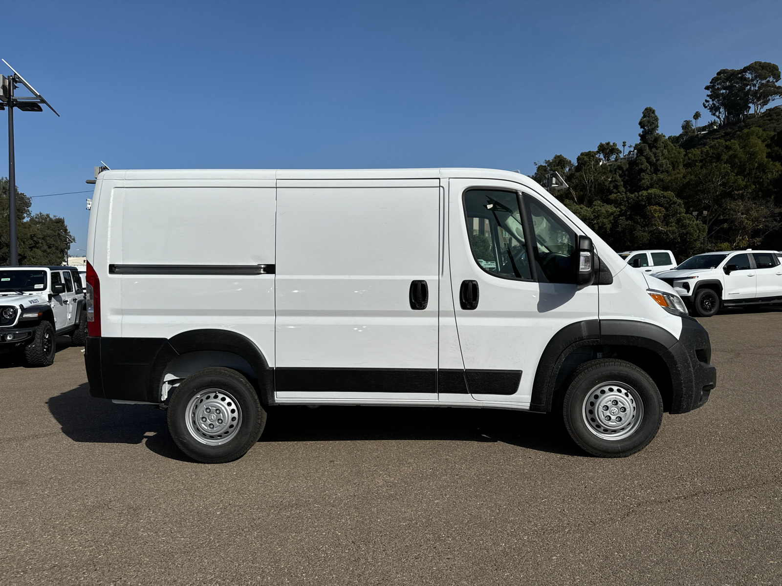 2025 Ram ProMaster 1500 Low Roof 5