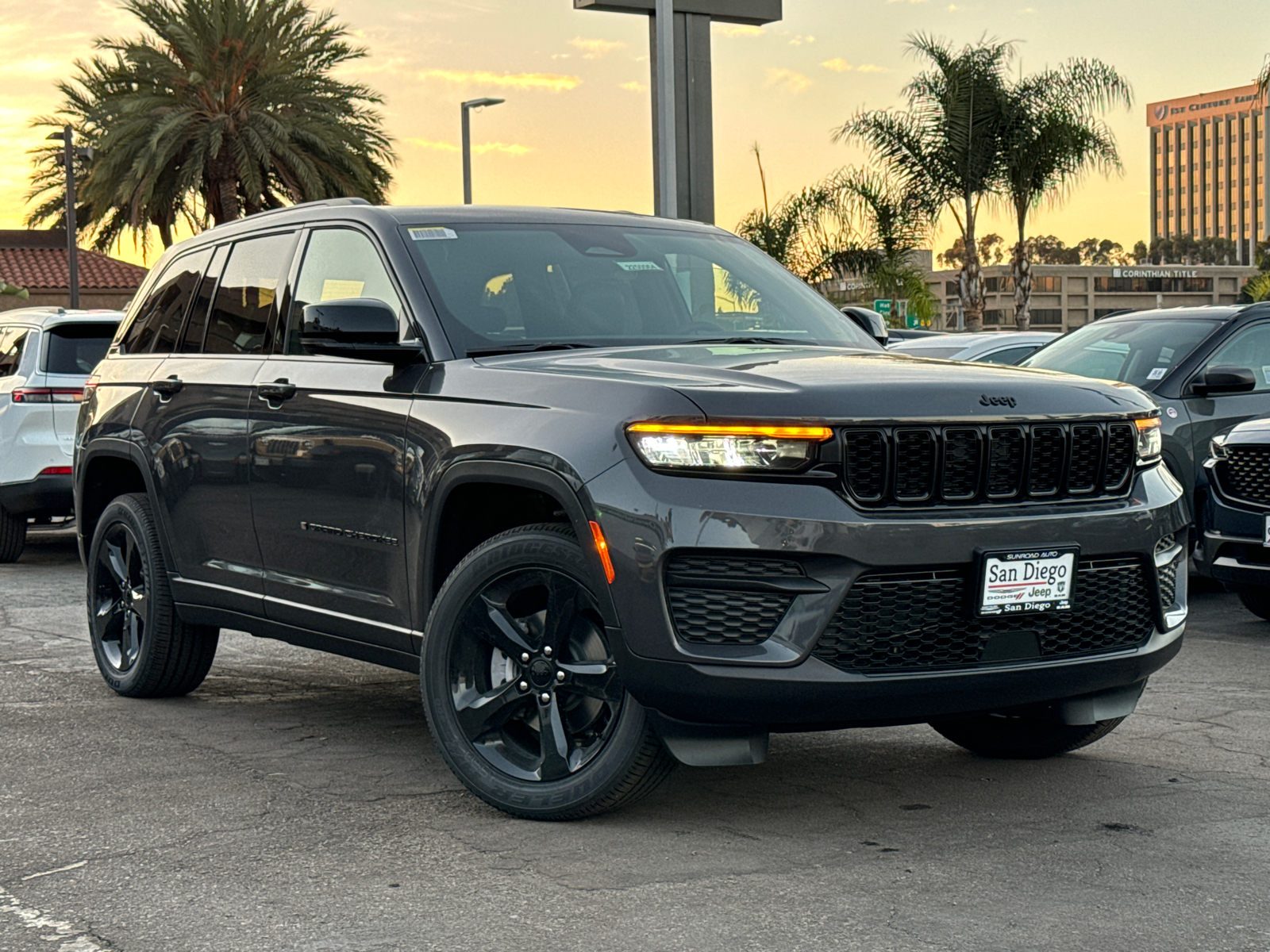 2025 Jeep Grand Cherokee Altitude X 2