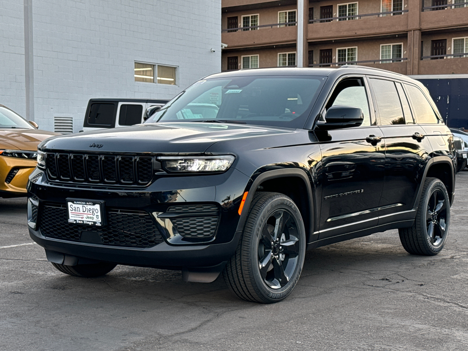 2025 Jeep Grand Cherokee Altitude X 4