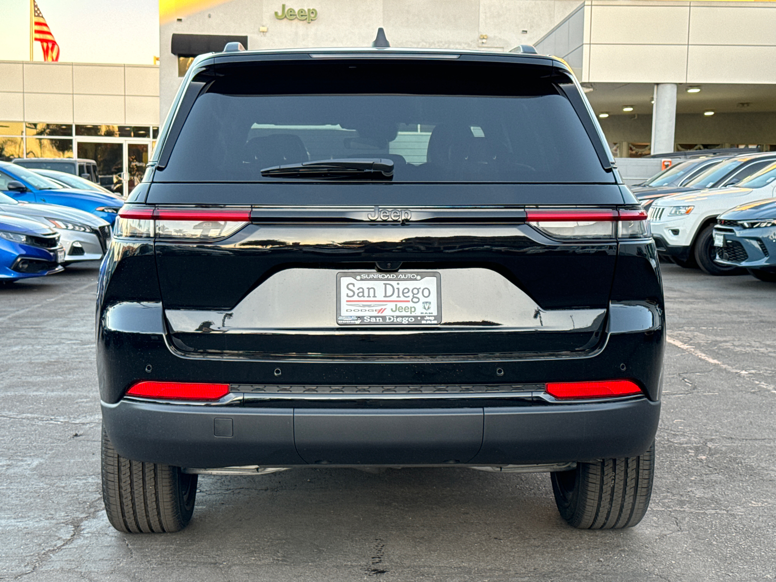 2025 Jeep Grand Cherokee Altitude X 9