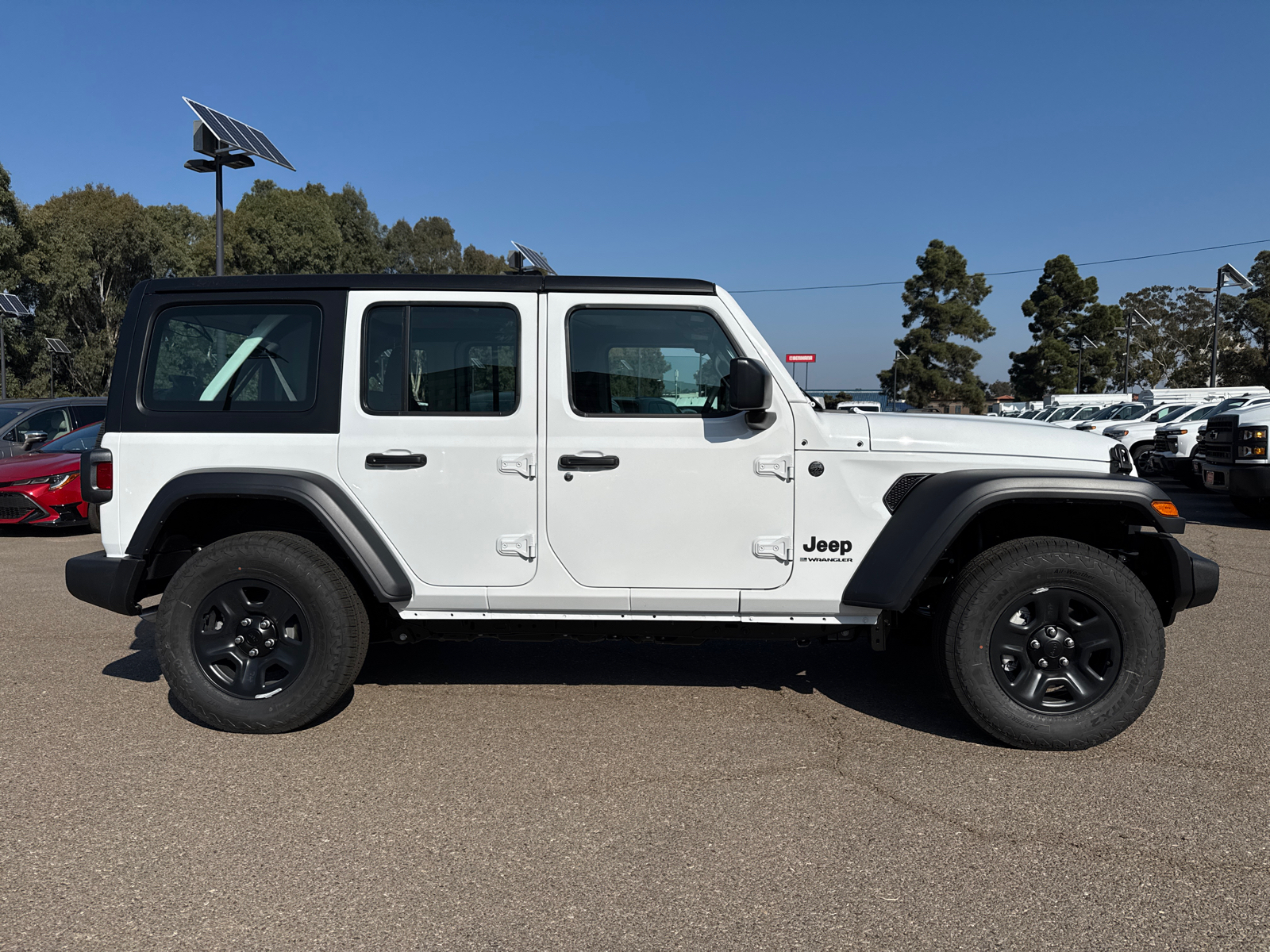 2025 Jeep Wrangler Sport 7