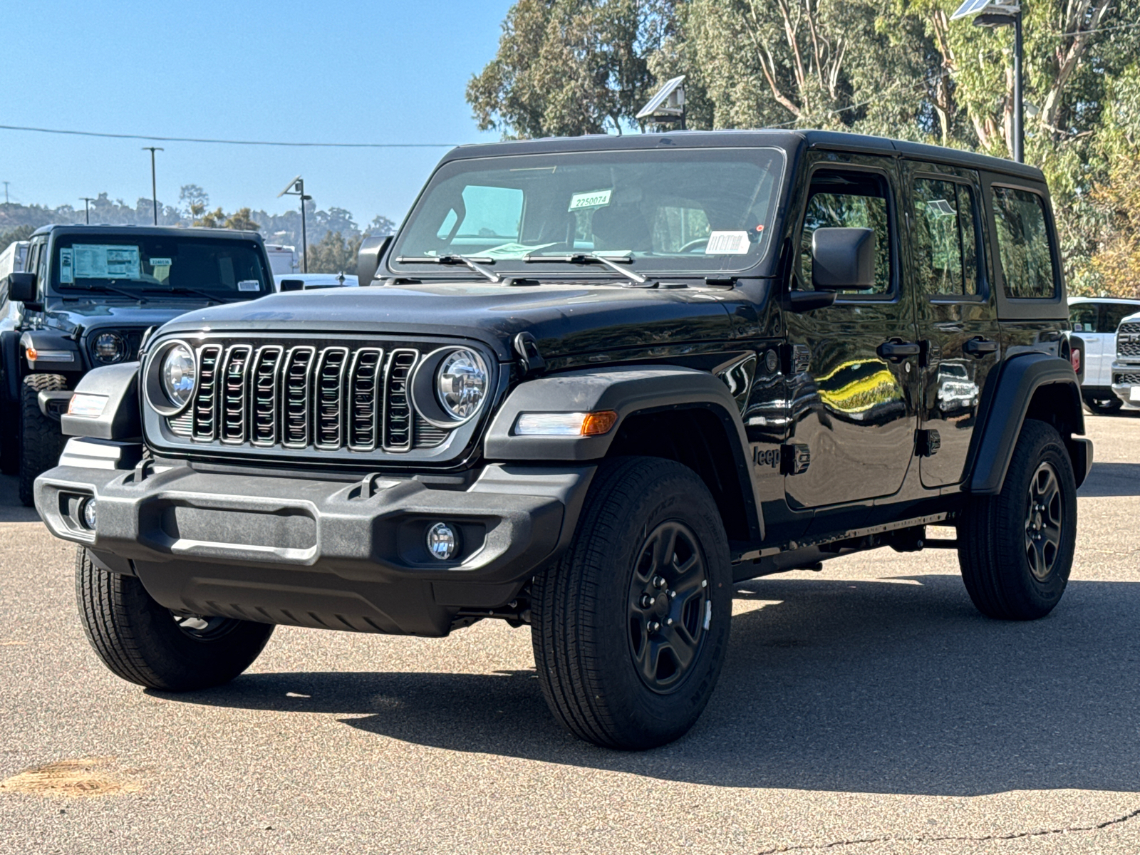 2025 Jeep Wrangler Sport 4