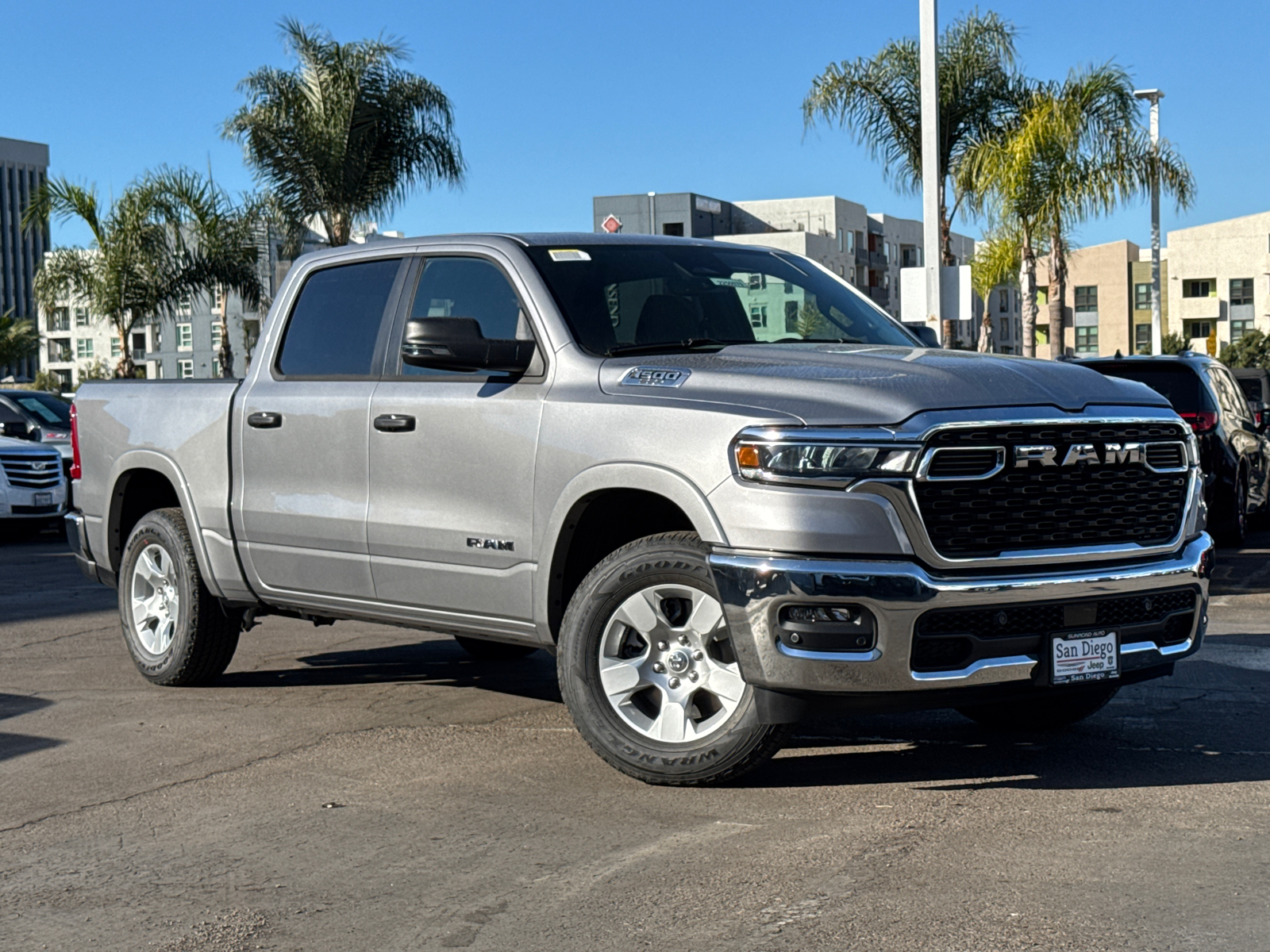 2025 Ram 1500 Big Horn/Lone Star 2