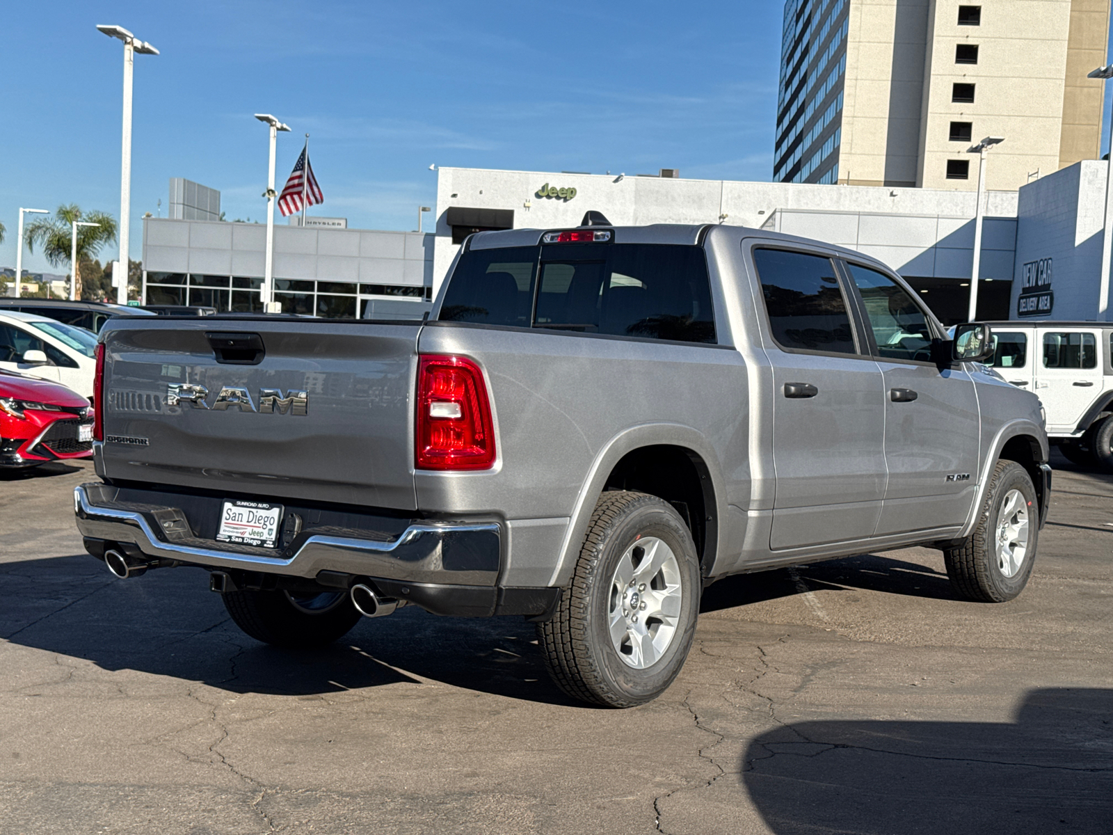 2025 Ram 1500 Big Horn/Lone Star 8