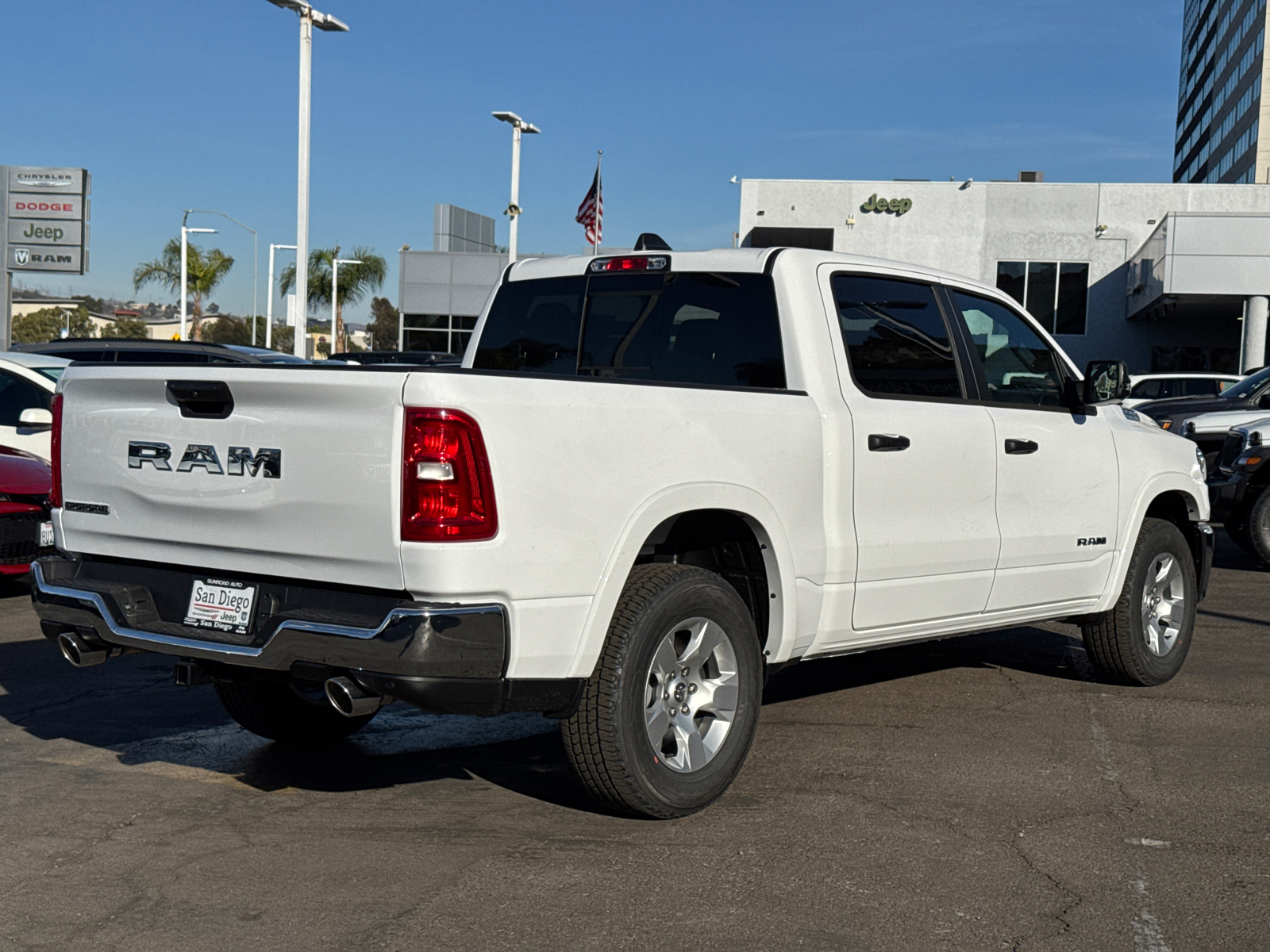 2025 Ram 1500 Big Horn/Lone Star 8