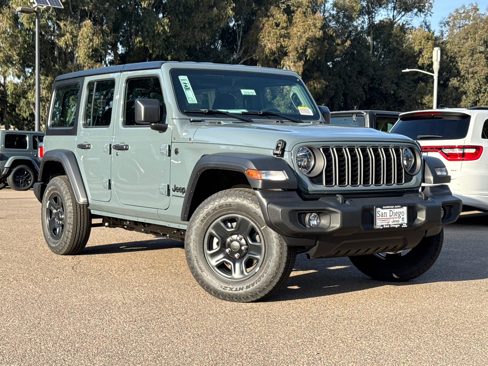 2025 Jeep Wrangler Sport 2