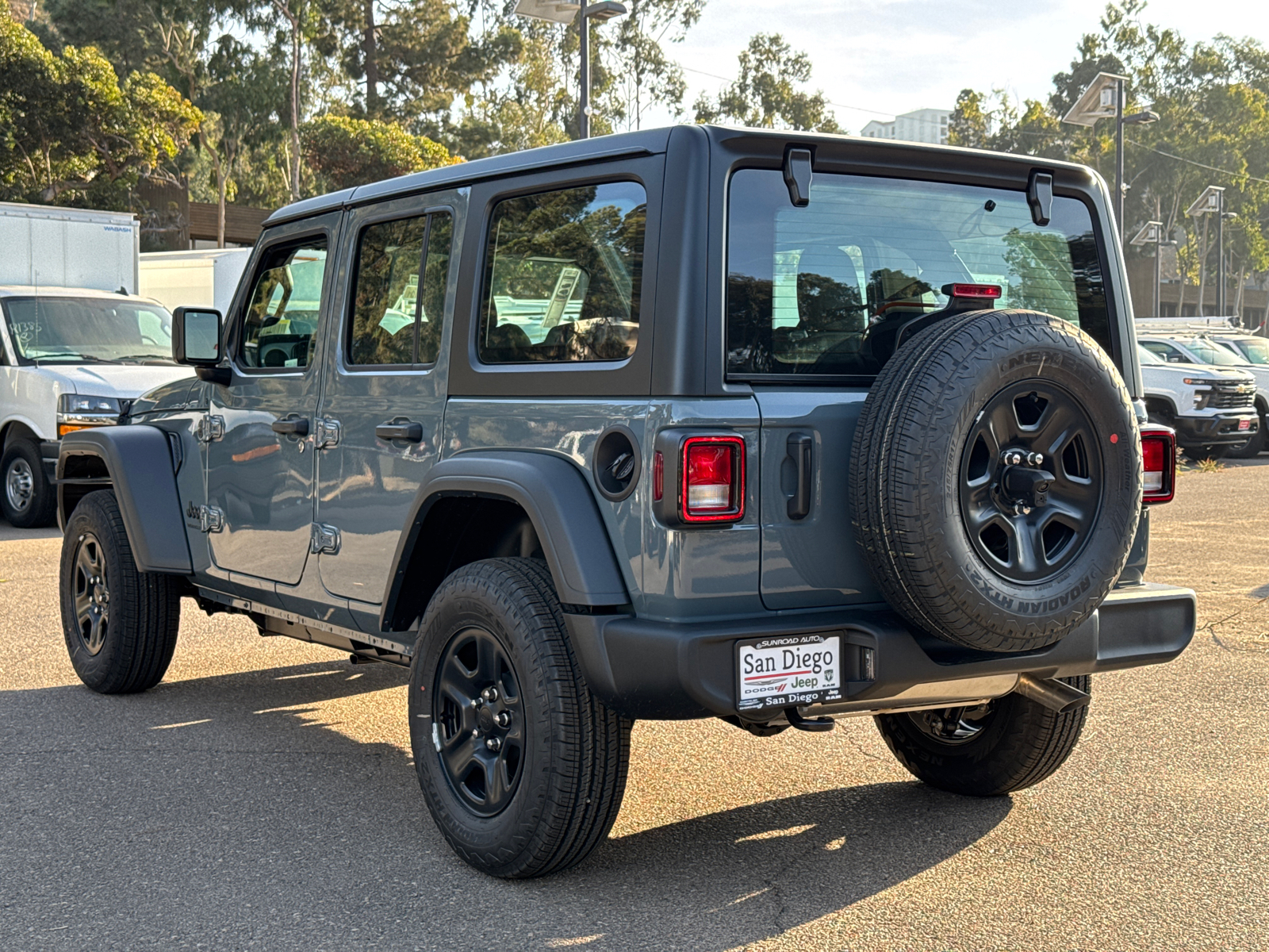 2025 Jeep Wrangler Sport 12