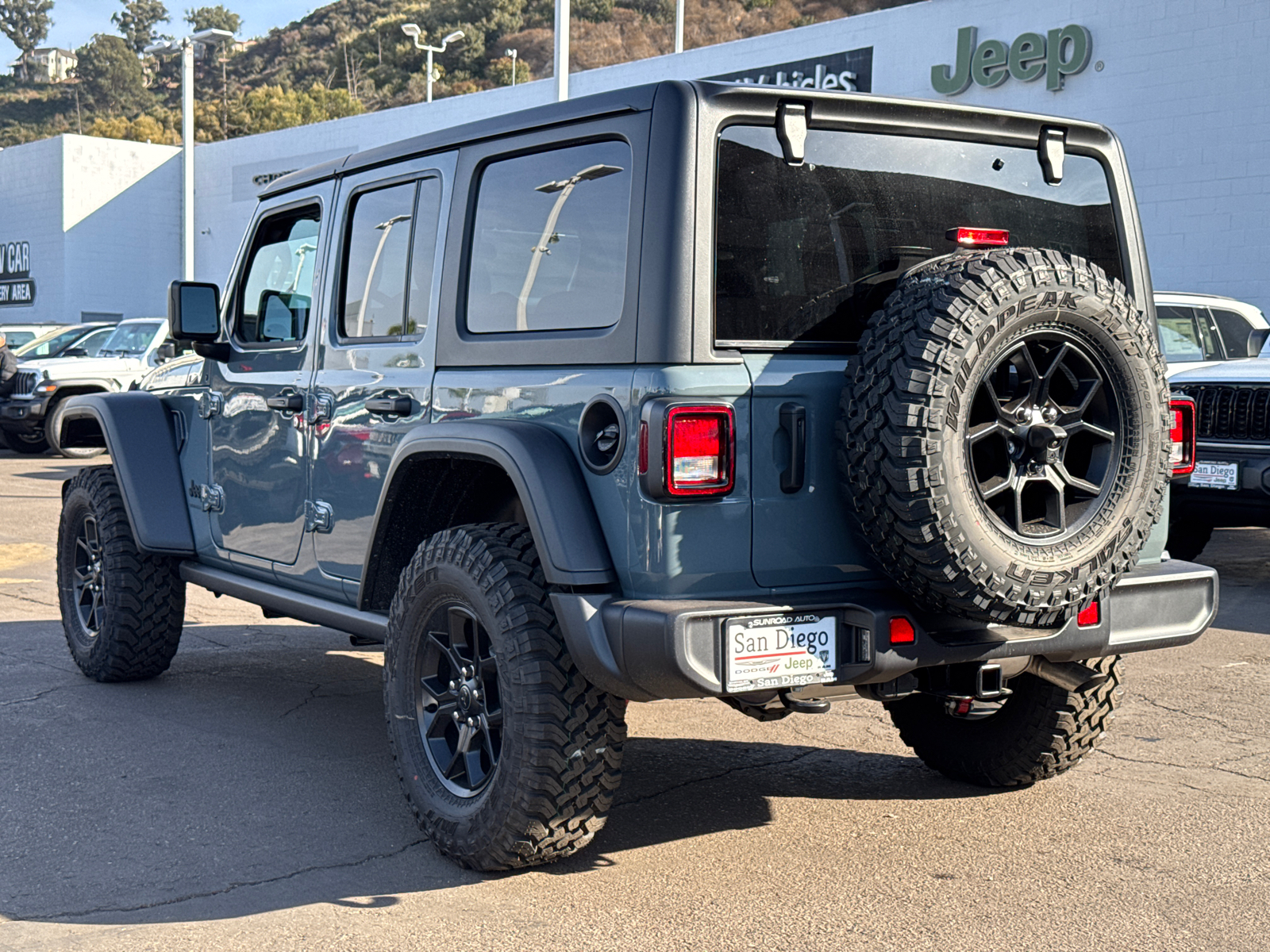 2025 Jeep Wrangler Willys 12