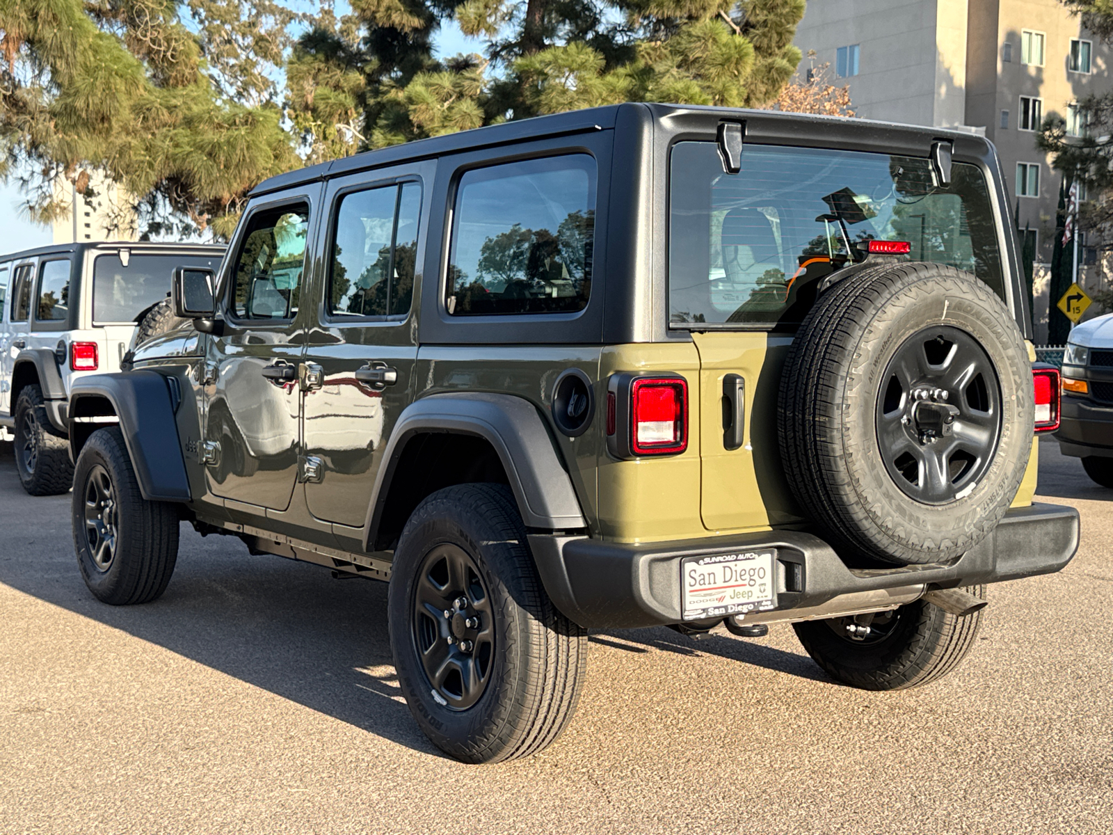 2025 Jeep Wrangler Sport 29