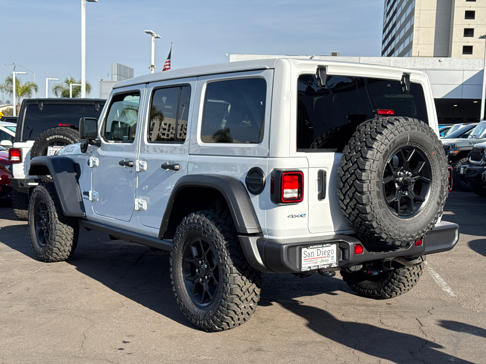 2025 Jeep Wrangler Willys 4xe 9