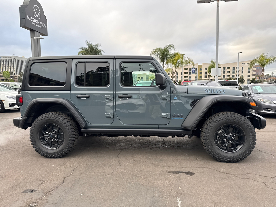 2025 Jeep Wrangler Willys 4xe 9