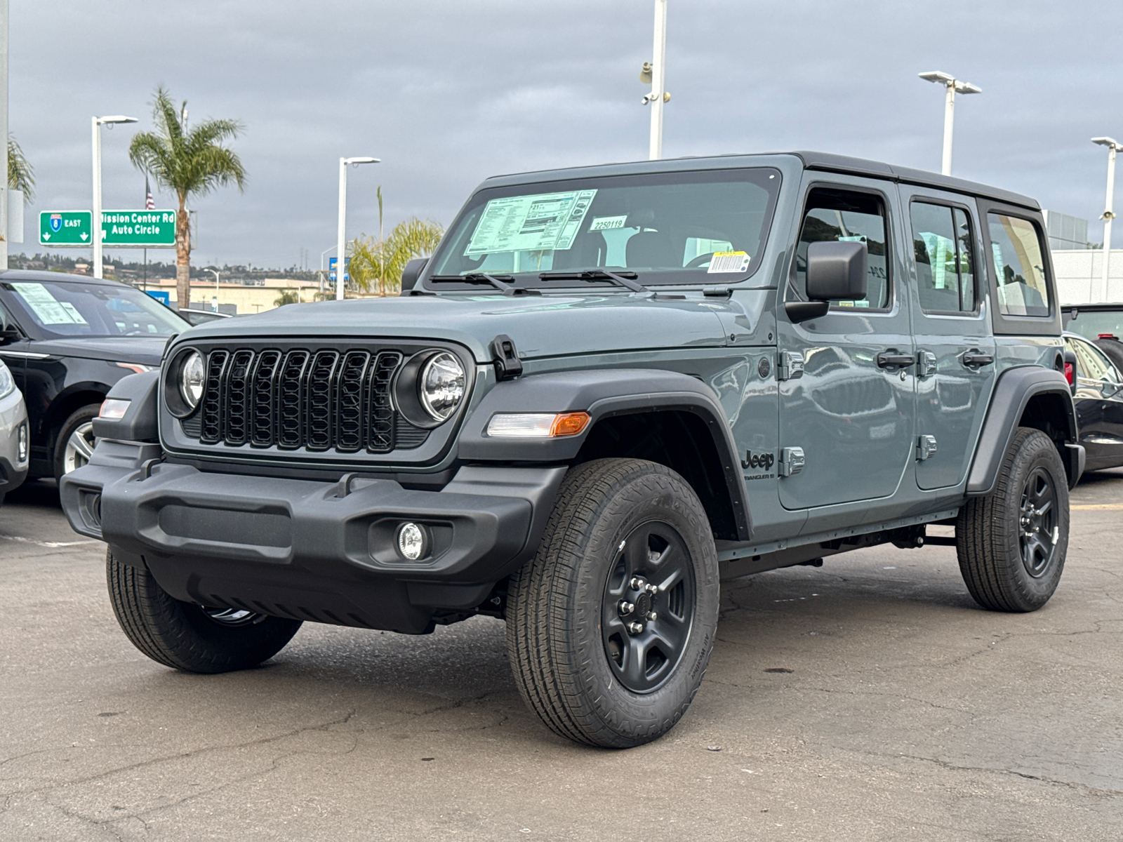 2025 Jeep Wrangler Sport 6