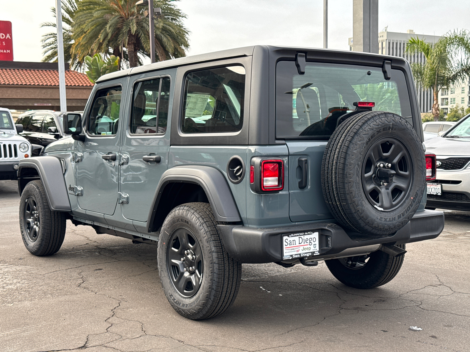 2025 Jeep Wrangler Sport 12