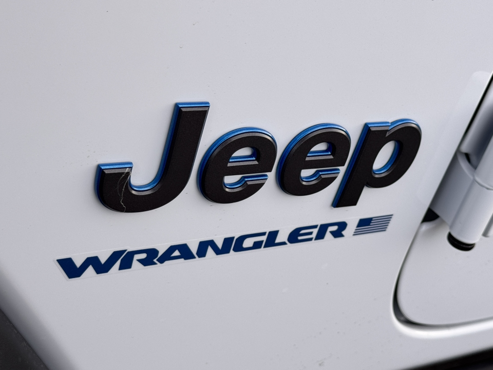 2025 Jeep Wrangler Willys 4xe 4