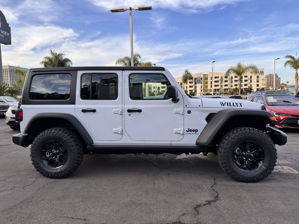 2025 Jeep Wrangler Willys 4xe 9