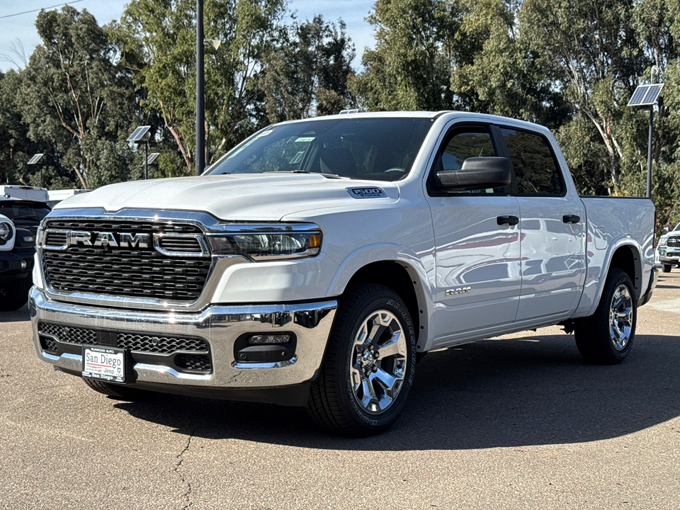 2025 Ram 1500 Big Horn/Lone Star 4