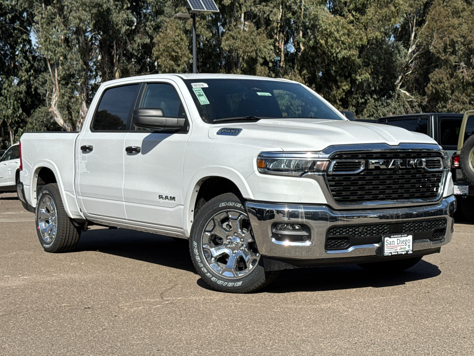 2025 Ram 1500 Big Horn/Lone Star 2