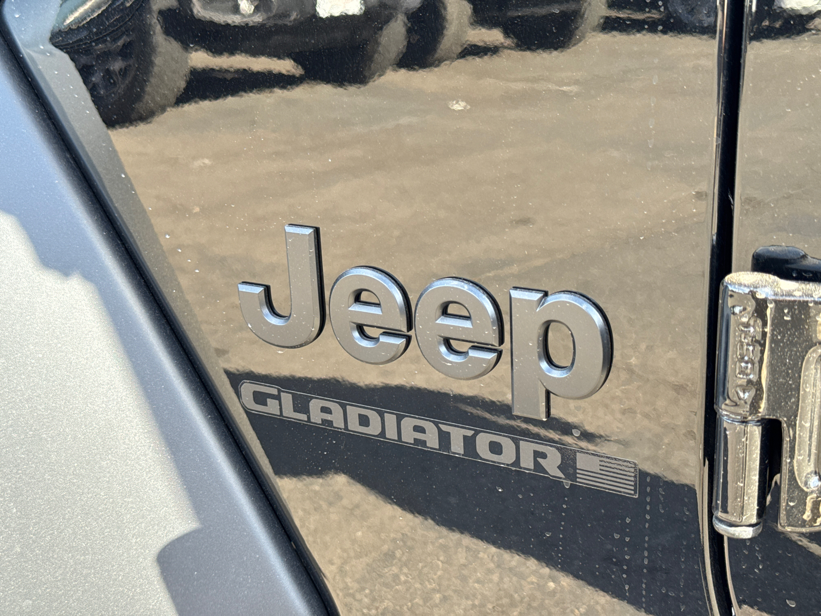 2025 Jeep Gladiator Sport 13