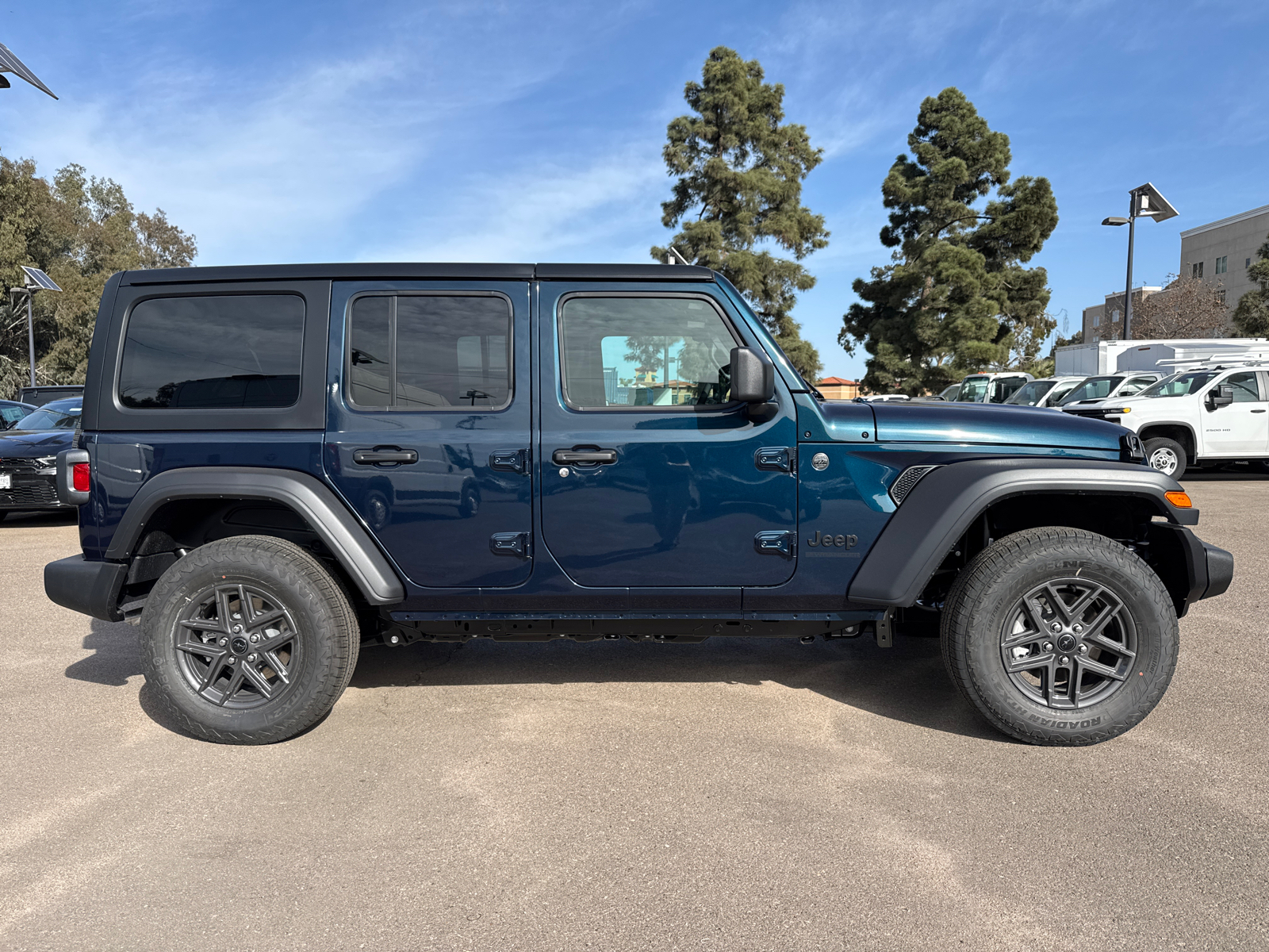 2025 Jeep Wrangler Sport S 9